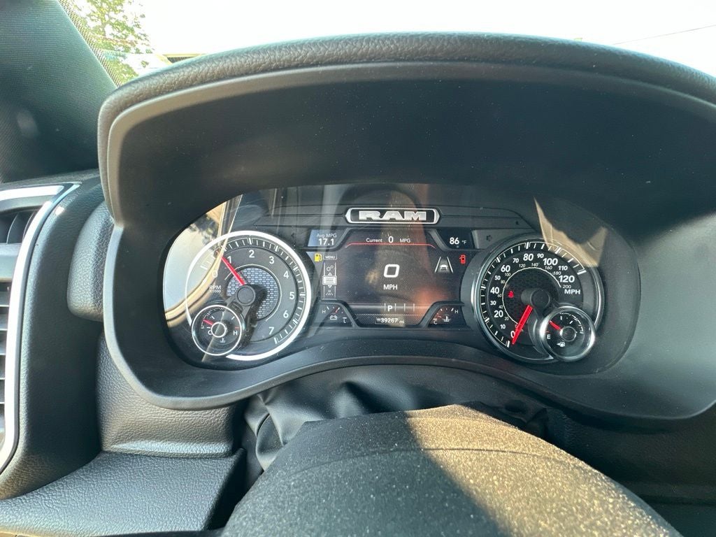 2025 RAM 1500 Big Horn/Lone Star