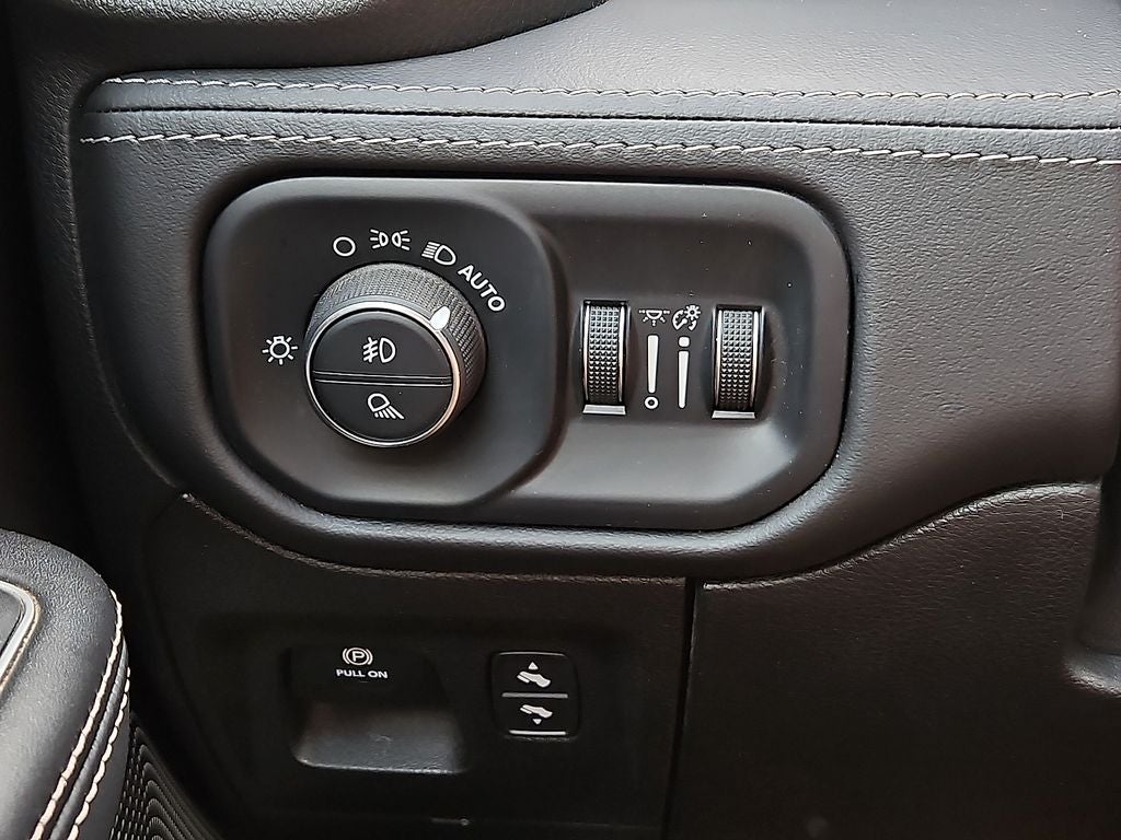 2021 RAM 1500 Limited