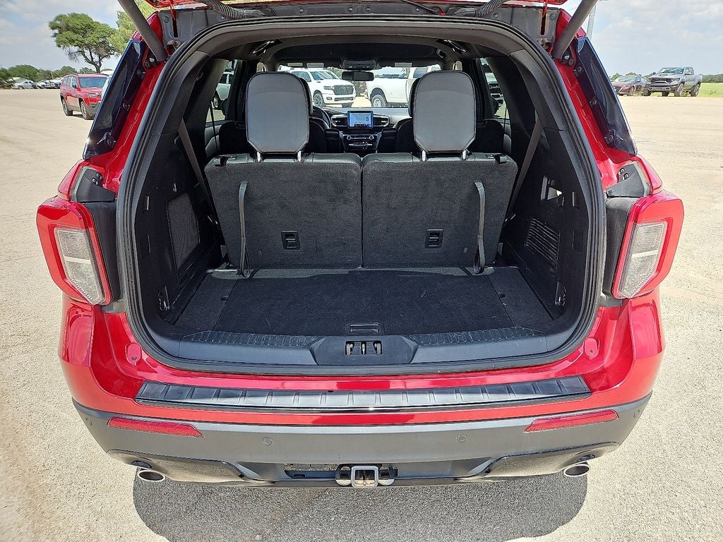 2022 Ford Explorer ST-Line