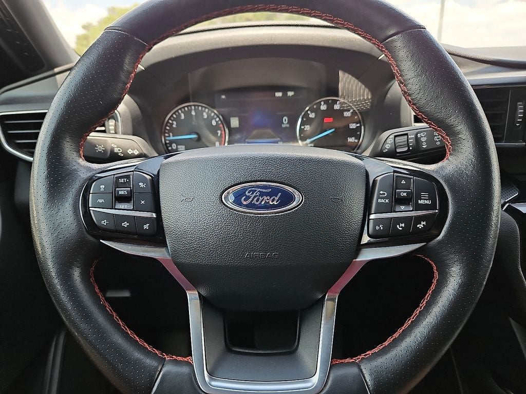 2022 Ford Explorer ST-Line