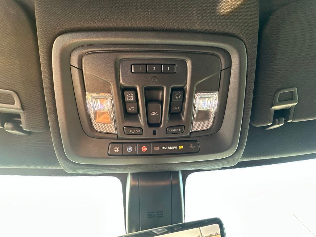 2022 Chevrolet Silverado 3500HD 4WD Crew Cab Standard Bed High Country