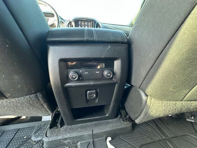 2022 Chevrolet Traverse FWD LT Cloth