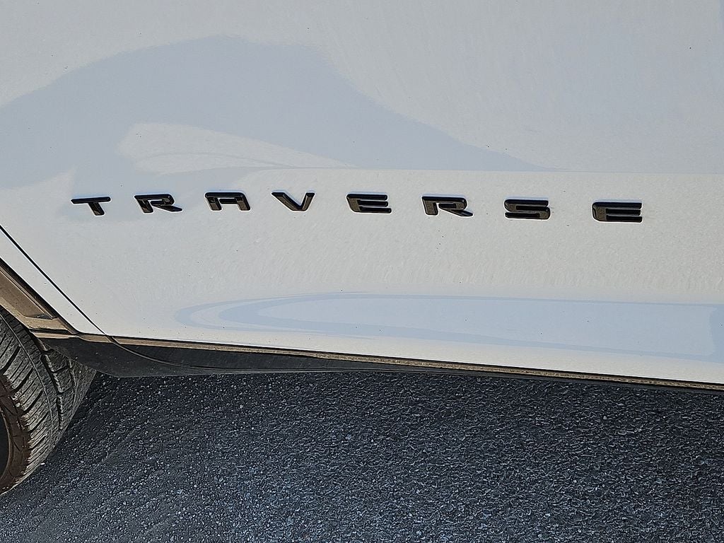 2026 Chevrolet Traverse FWD RS