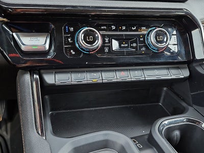 2024 GMC Sierra 2500HD 4WD Crew Cab Standard Bed AT4