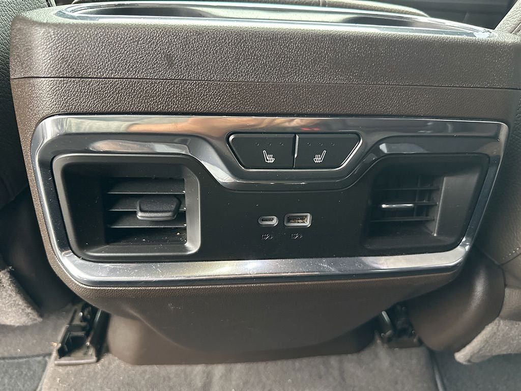 2024 GMC Sierra 3500HD Denali
