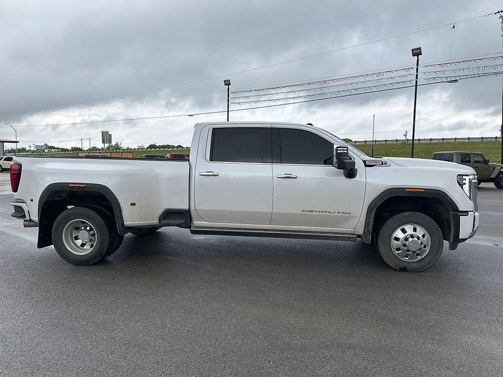 2024 GMC Sierra 3500HD Denali