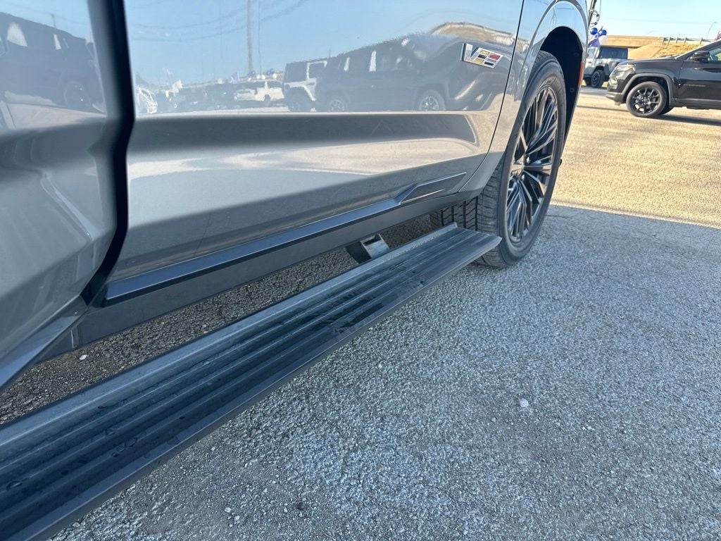 2023 Cadillac Escalade V-Series