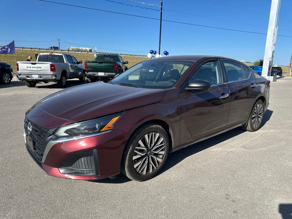 2024 Nissan Altima SV FWD