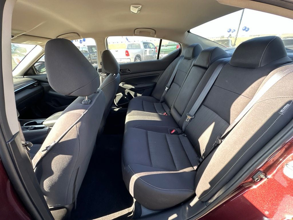 2024 Nissan Altima SV FWD