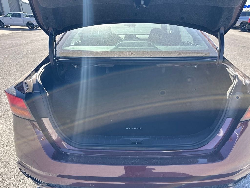 2024 Nissan Altima SV FWD