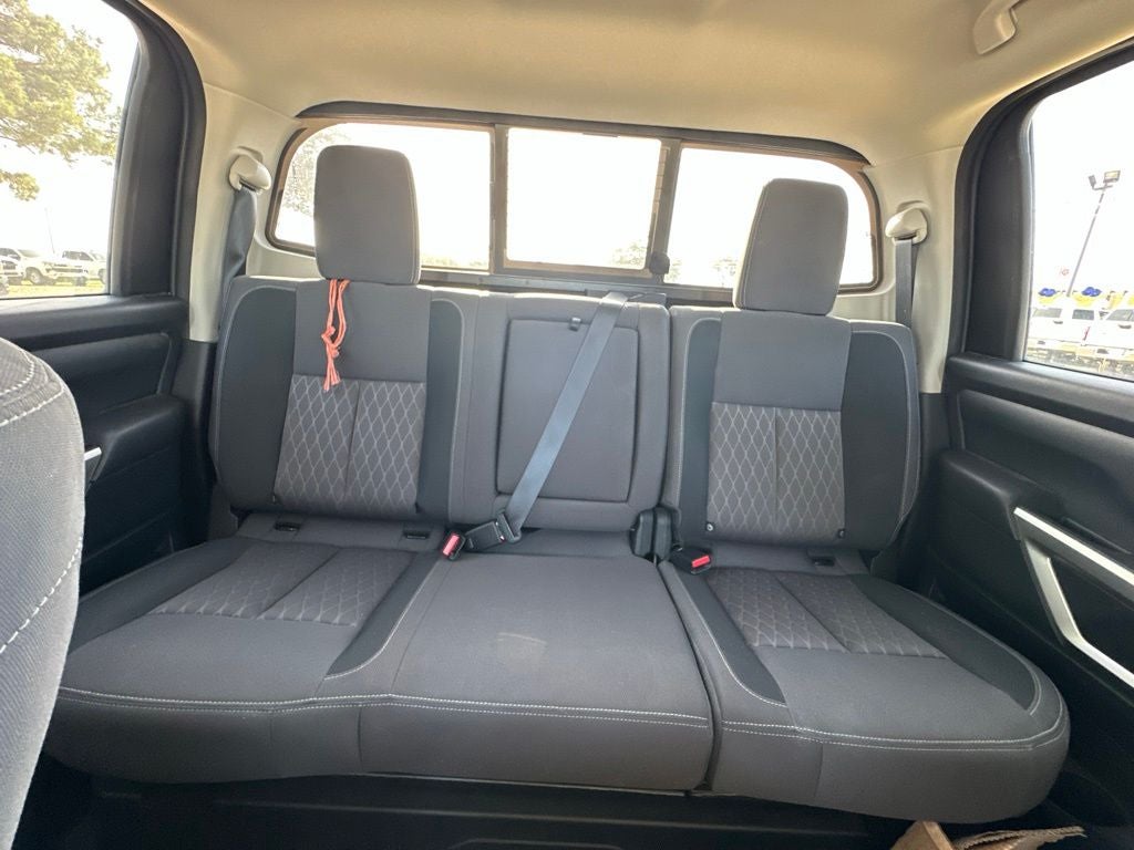 2024 Nissan Titan SV