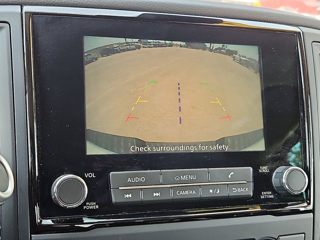2024 Nissan TITAN Crew Cab SV 4x4