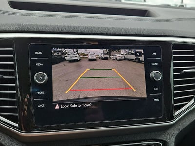 2022 Volkswagen Atlas 3.6L V6 SE w/Technology