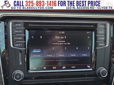 2016 Volkswagen Passat 1.8T SE