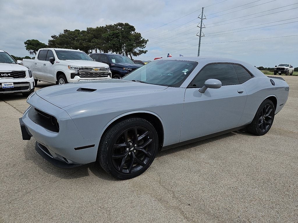 2021 Dodge Challenger SXT