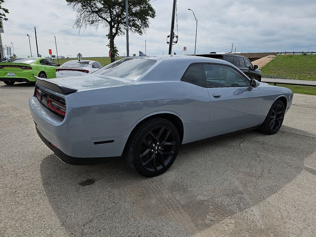2021 Dodge Challenger SXT