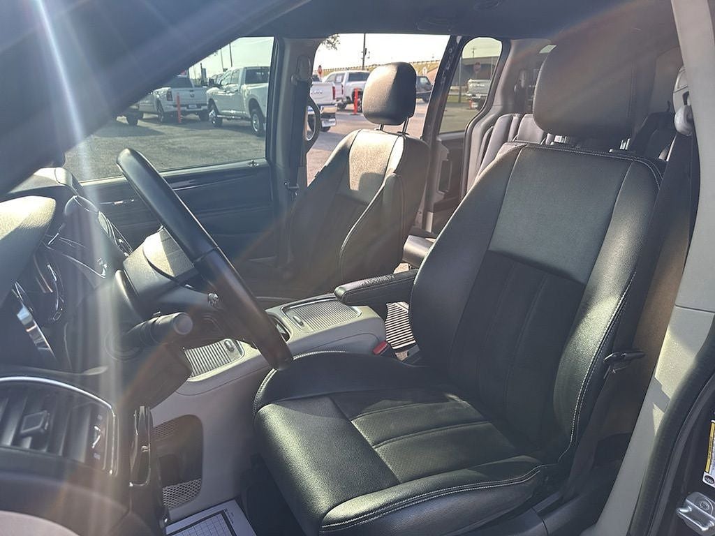 2020 Dodge Grand Caravan SXT