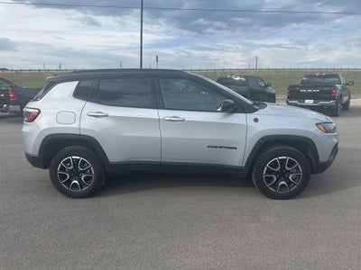 2024 Jeep Compass Trailhawk