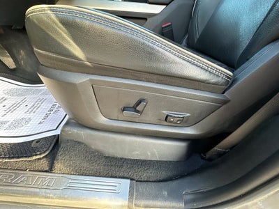 2019 RAM 3500 Laramie Crew Cab 4x4 6'4' Box
