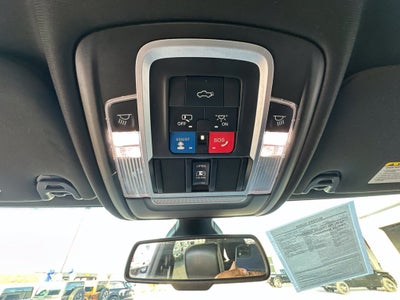 2019 RAM 3500 Laramie Crew Cab 4x4 6'4' Box