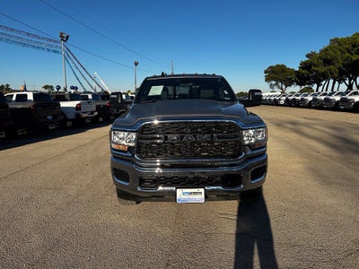 2024 RAM 3500 Tradesman Crew Cab 4x4 8' Box