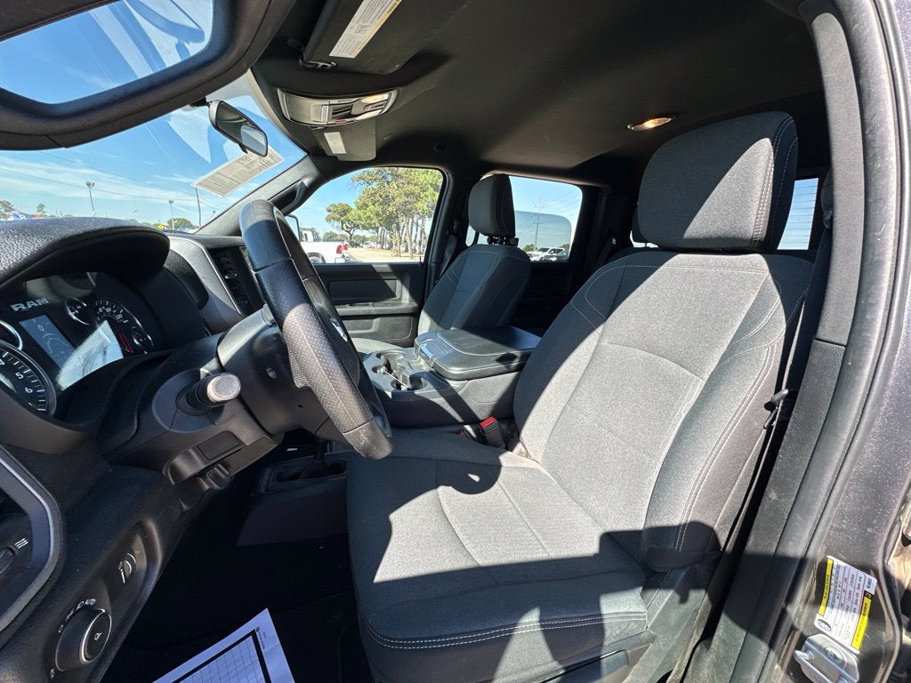 2024 RAM 3500 Tradesman Crew Cab 4x4 8' Box