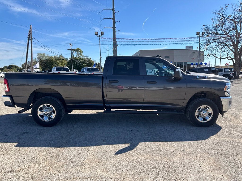 2024 RAM 3500 Tradesman Crew Cab 4x4 8' Box