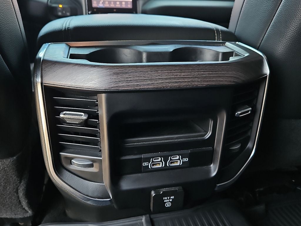 2025 RAM 2500 Laramie Crew Cab 4x4 8' Box