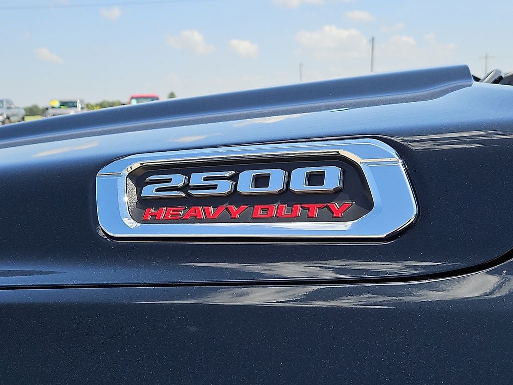 2024 RAM 2500 Tradesman Crew Cab 4x4 6'4' Box