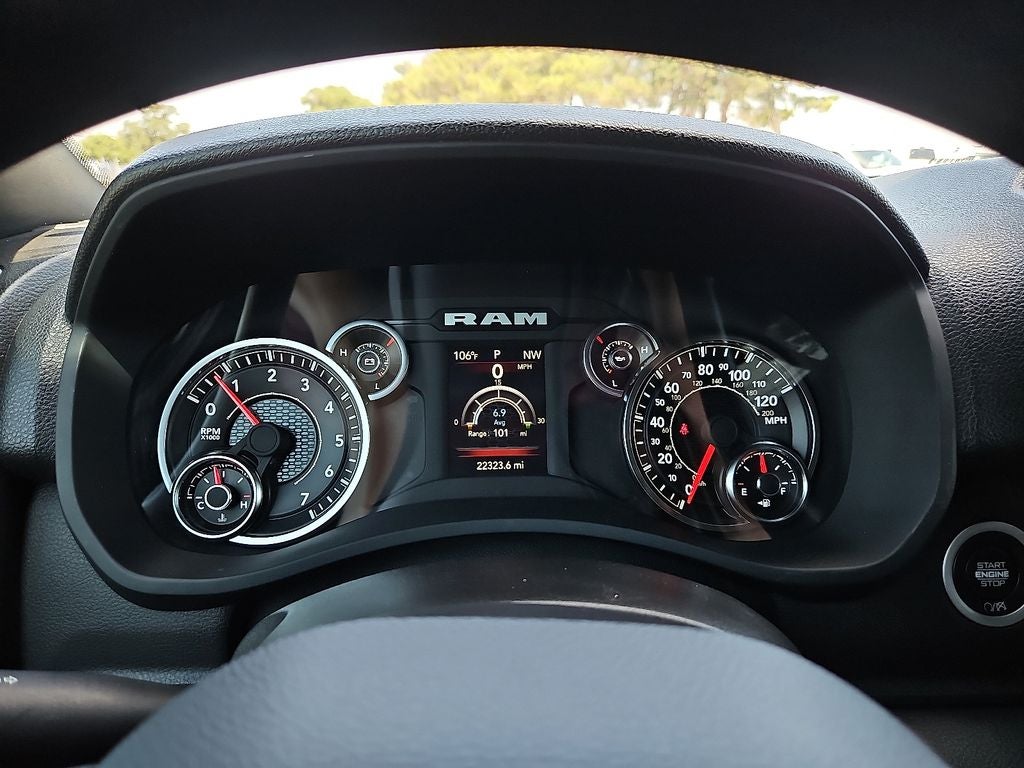 2024 RAM 2500 Tradesman Crew Cab 4x4 6'4' Box