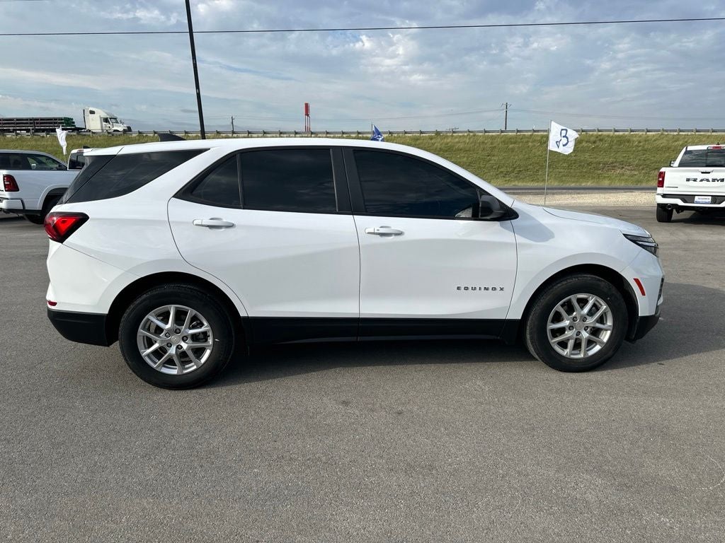 2023 Chevrolet Equinox LS