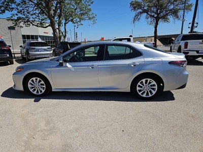 2022 Toyota Camry LE