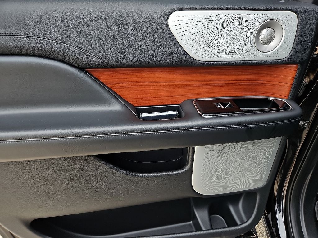 2020 Lincoln Navigator L Reserve