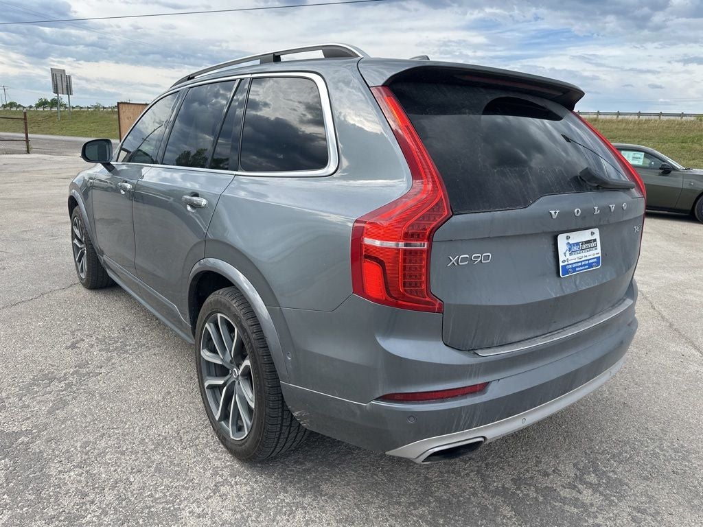 2019 Volvo XC90 T6 Momentum