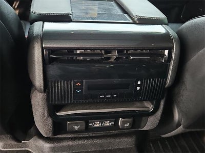 2024 Jeep Wagoneer BASE