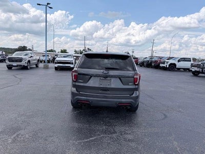 2018 Ford Explorer Sport