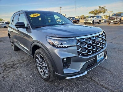 2025 Ford Explorer Platinum