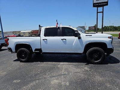 2025 Chevrolet Silverado 2500 HD ZR2