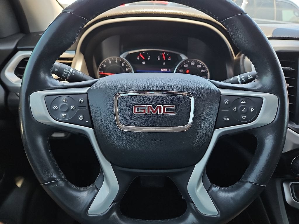 2021 GMC Acadia SLT