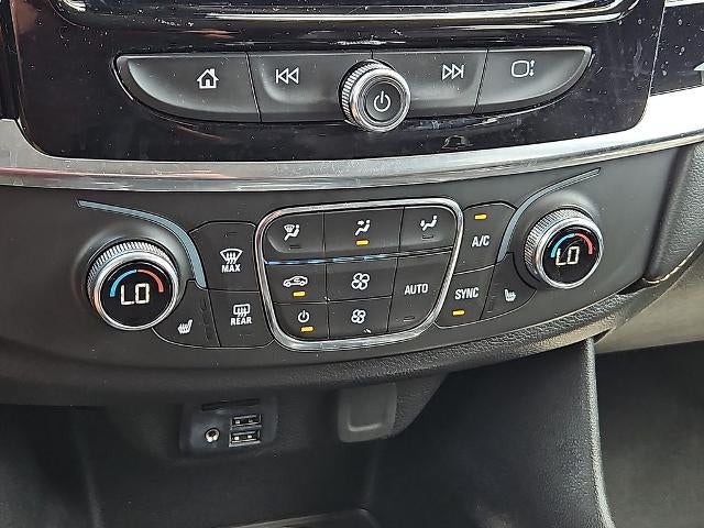 2021 Chevrolet Traverse LT Leather