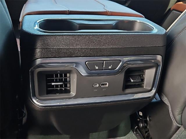 2025 GMC Sierra 3500 HD Denali Ultimate