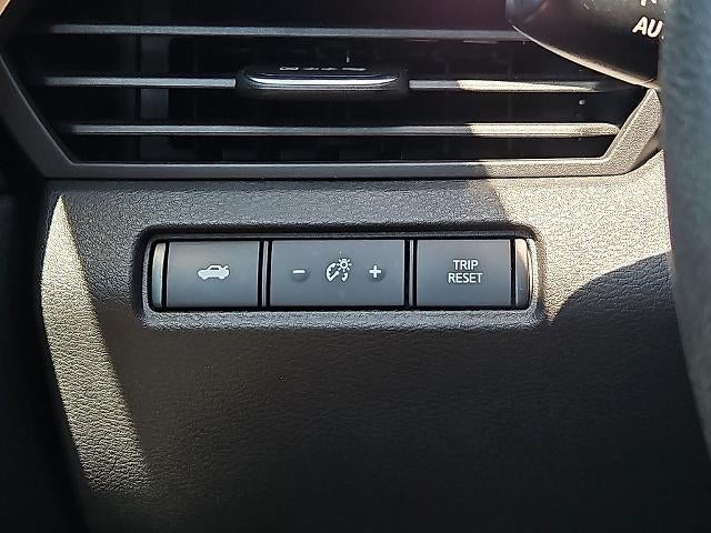2025 Nissan Altima SV - Photo 23
