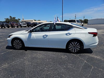 2025 Nissan Altima SV