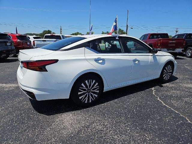 2025 Nissan Altima SV - Photo 8