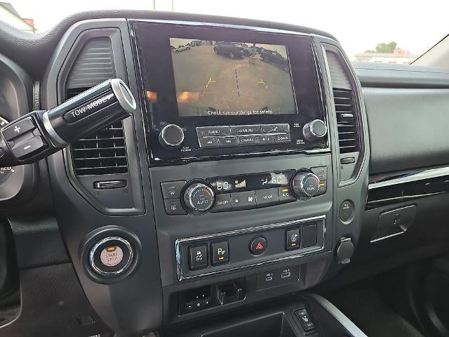 2023 Nissan Titan SV