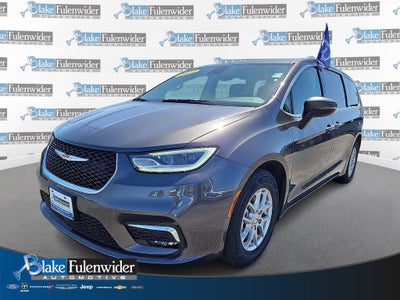 2023 Chrysler Pacifica Touring L