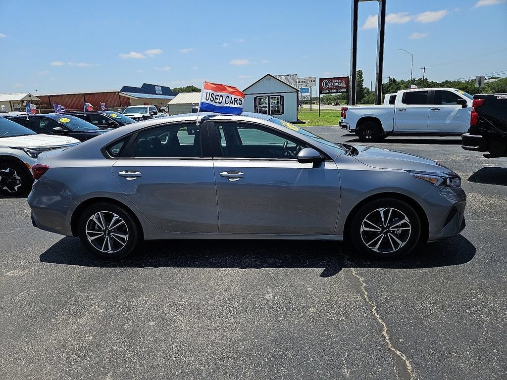 2024 Kia Forte LXS