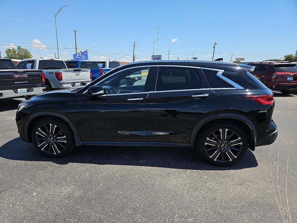 2022 INFINITI QX50 LUXE