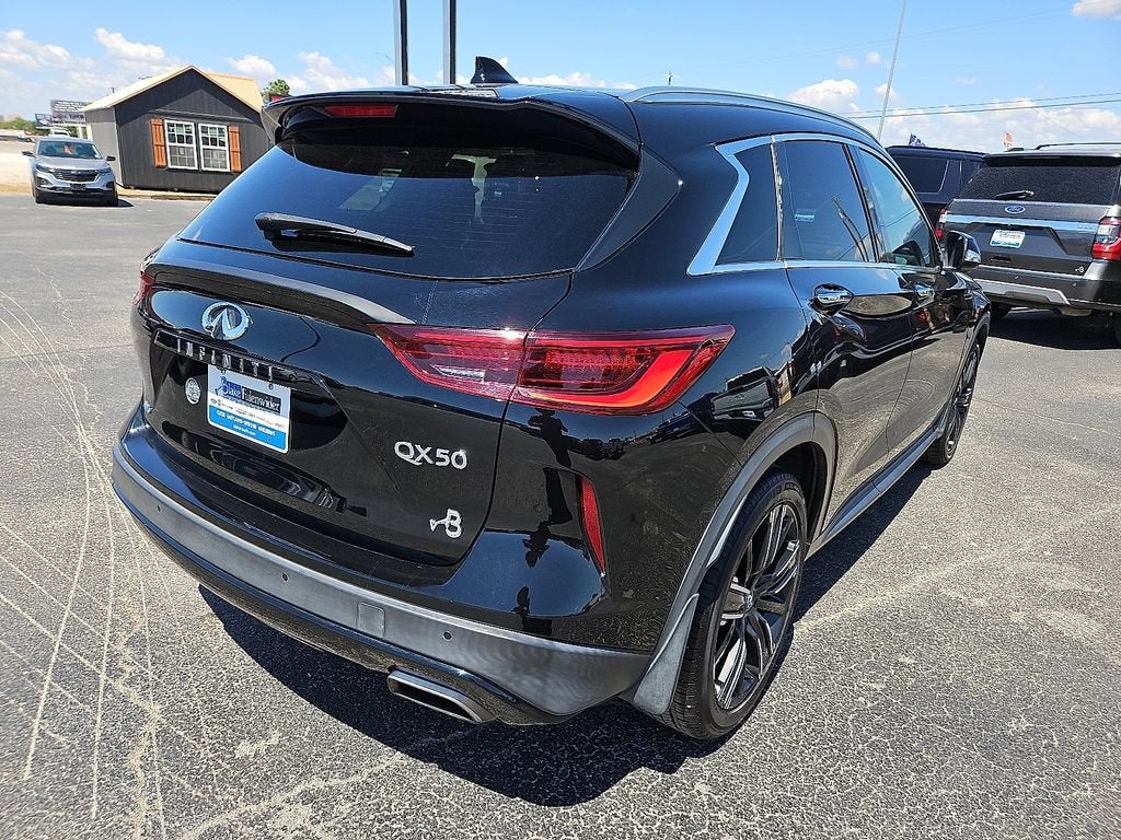 2022 INFINITI QX50 LUXE