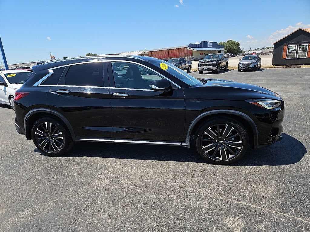 2022 INFINITI QX50 LUXE
